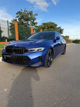 BMW 320i 2.0 16V TURBO FLEX M SPORT AUTOMÁTICO BMW 320i 2.0 16V TURBO FLEX M SPORT AUTOMÁTICO